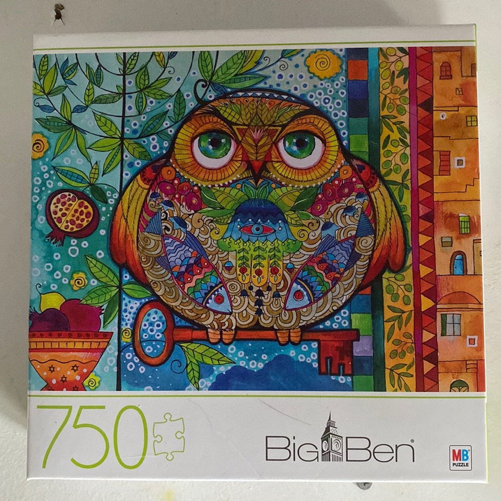 750 pieces puzzle Owl